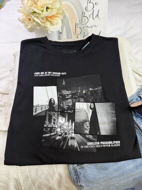 NYC Dreams Delights Graphic Y2K Luxury Black Tee